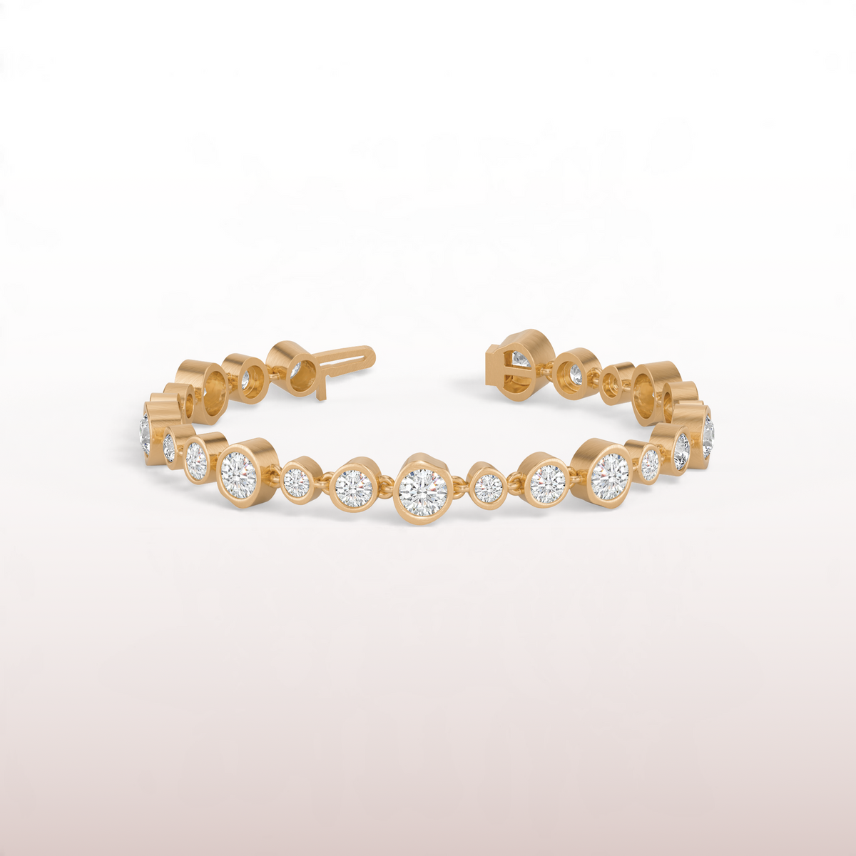 Apollo Bracelet in Diamond
